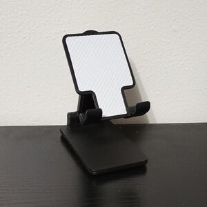 Adjustable Black Cellphone/Tablet Stand